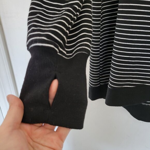 Danskin Crisscross Hem Striped Tunic Pullover Sweater Top Black White Sz Medium - Picture 7 of 13